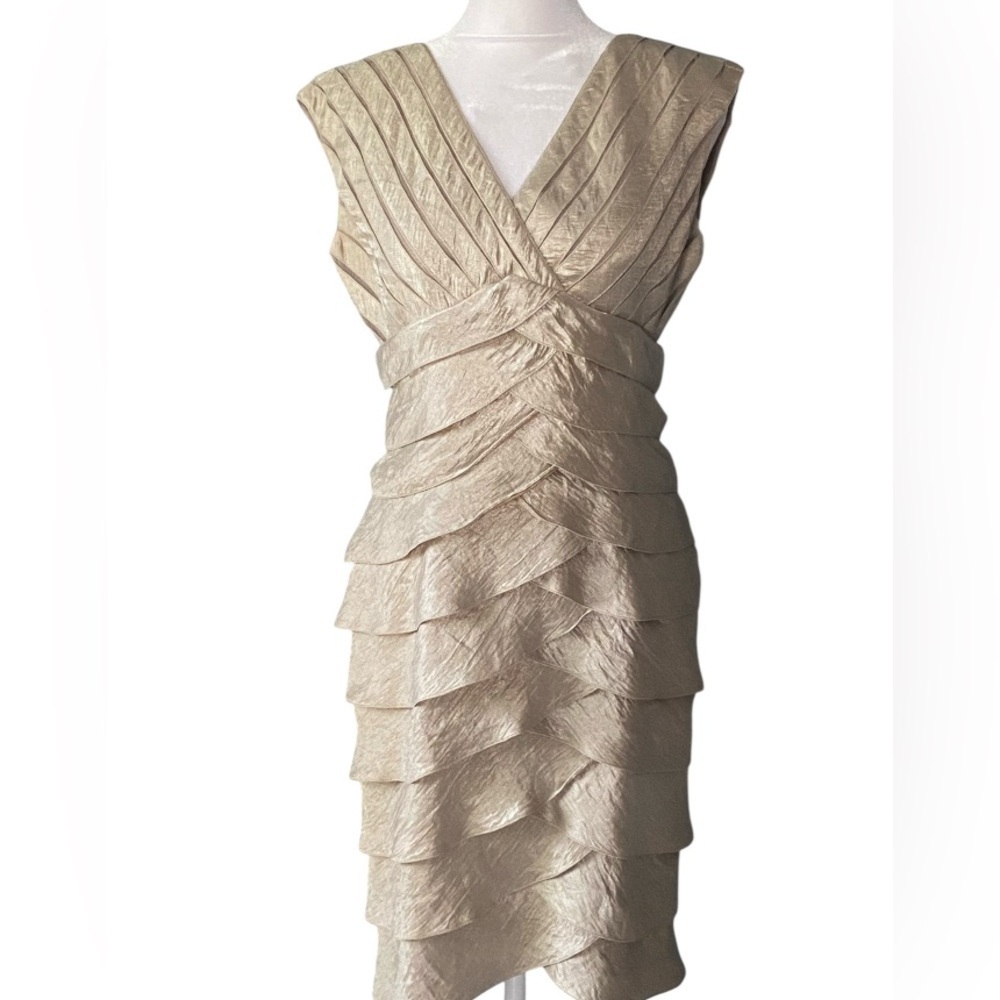 Adriana Papell lawyered stretch dress size 6P